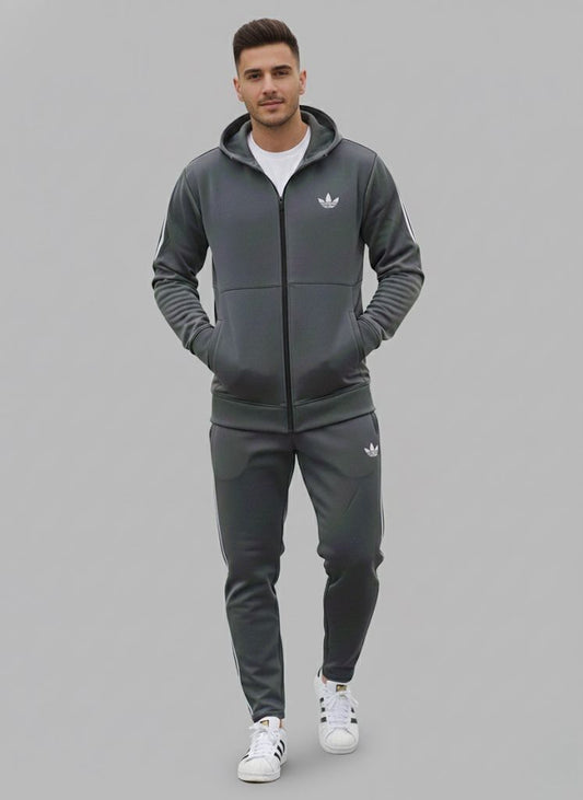 Core Flex Stripe Suit – Charcoal / Silver